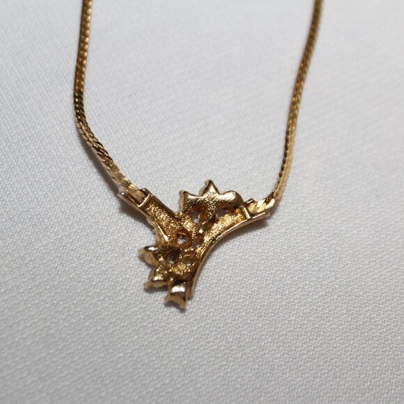 Fashion Gold tone and Rhinestone Necklace - Picture 3 of 6